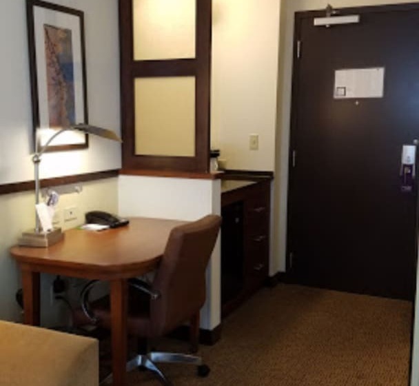 غرفه قياسيه سريرين مزدوجين, Hyatt Place Memphis Germantown