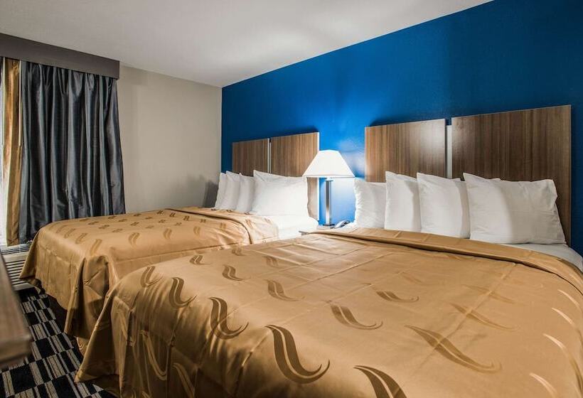 سوییت, The Marco Hotel Lake Charles