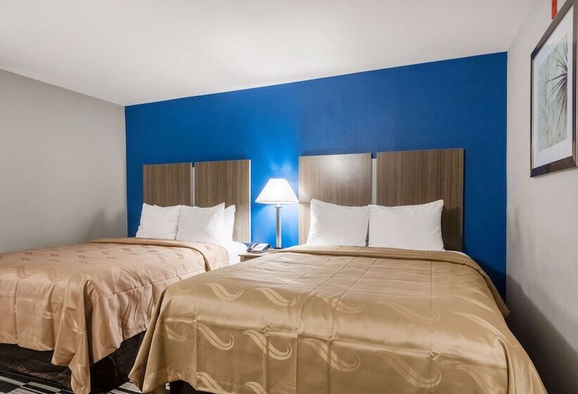 سوییت, The Marco Hotel Lake Charles