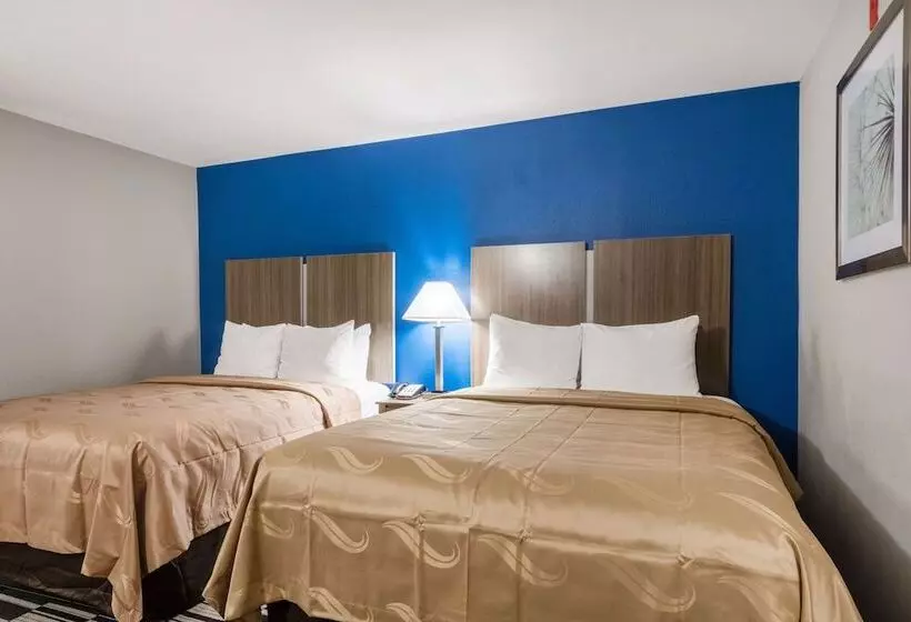スイート, The Marco Hotel Lake Charles