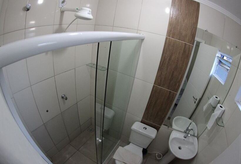 标准间, Rolim Palace