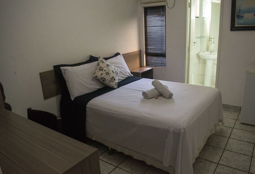 标准间, Rolim Palace