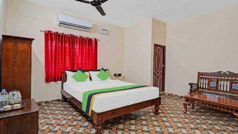 חדר דלוקס, Sri Saveraa Residency