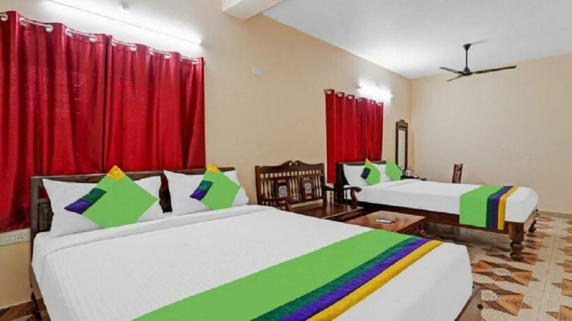 חדר דלוקס, Sri Saveraa Residency