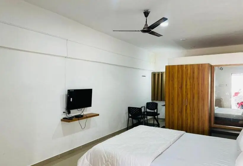 キングサイズベッドのデラックスルーム, Vasant Vihar Resort