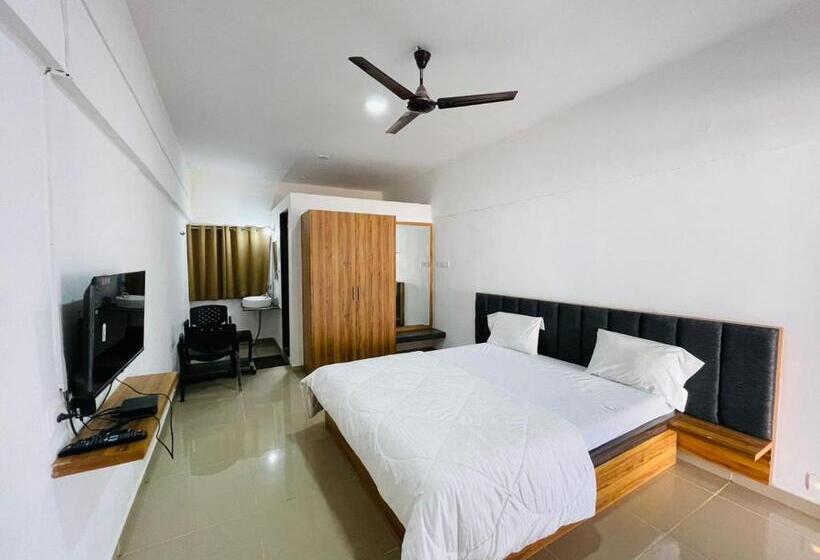 Номер Deluxe Кровать Кинг, Vasant Vihar Resort