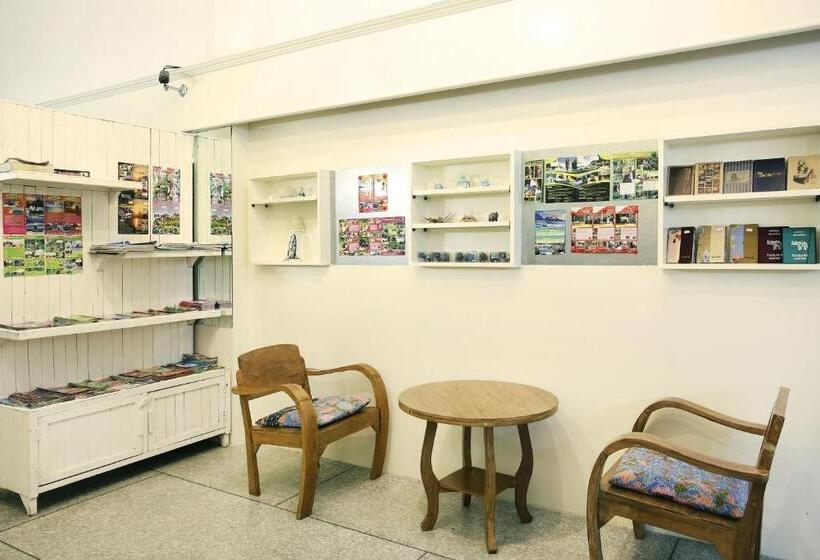 חדר סטנדרט חדר אמבטיה משותף, Italay Guesthouse