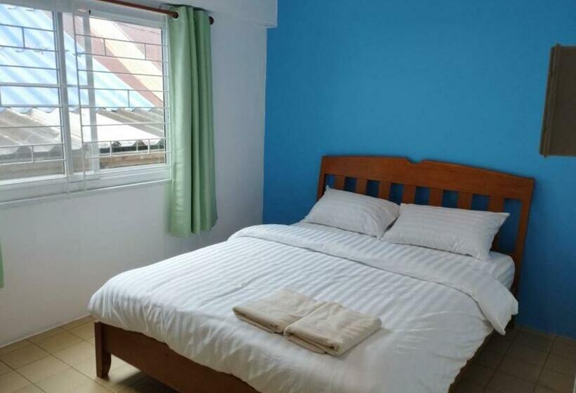 חדר סטנדרט חדר אמבטיה משותף, Italay Guesthouse