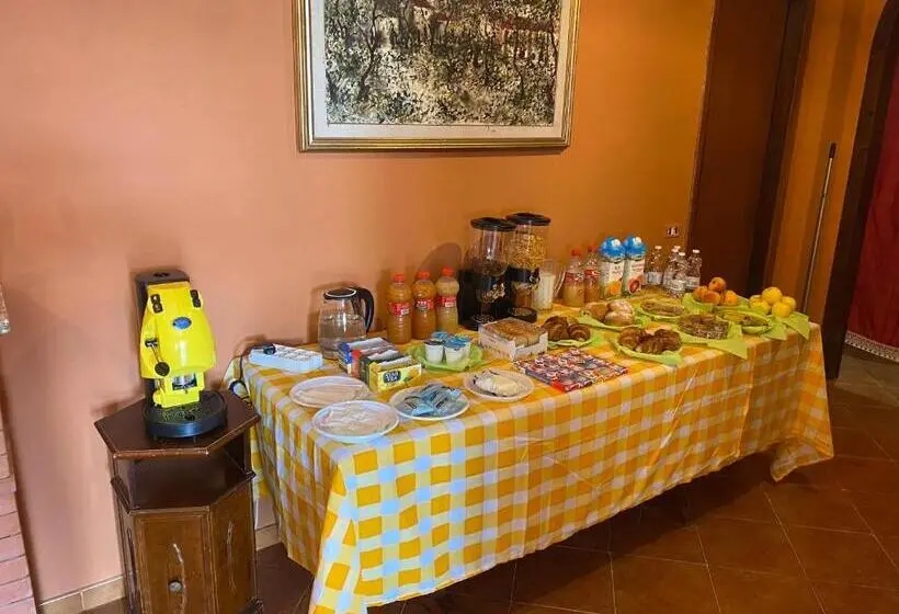 スタンダード４人部屋, Agri Home Restaurant B&b Villa Ada
