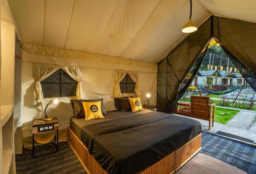 Standard Tent, The Hosteller Kasol Riverside
