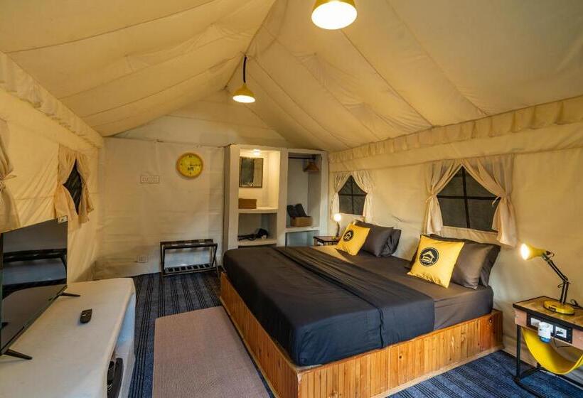 Standard Tent, The Hosteller Kasol Riverside