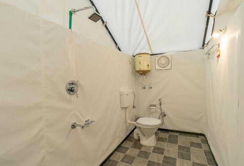 Standard Tent, The Hosteller Kasol Riverside