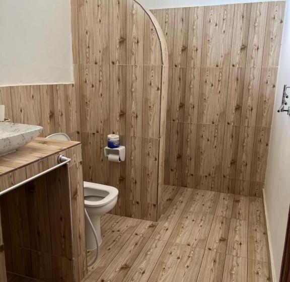 اتاق لوکس با تخت بزرگ, Nungwi Beach Front