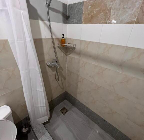 اتاق خانوادگی, Nungwi Beach Front