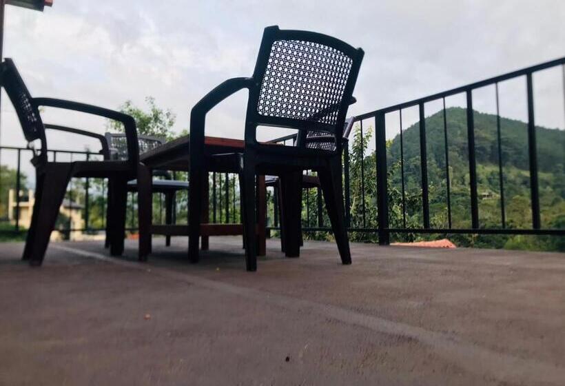 Familienzimmer, Misty Villas