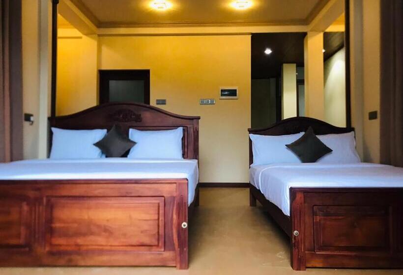 Familienzimmer, Misty Villas