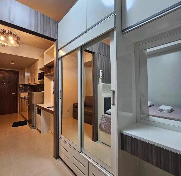 דירת חדר נוף לבריכה, Cozy Staycation At Shell Residences