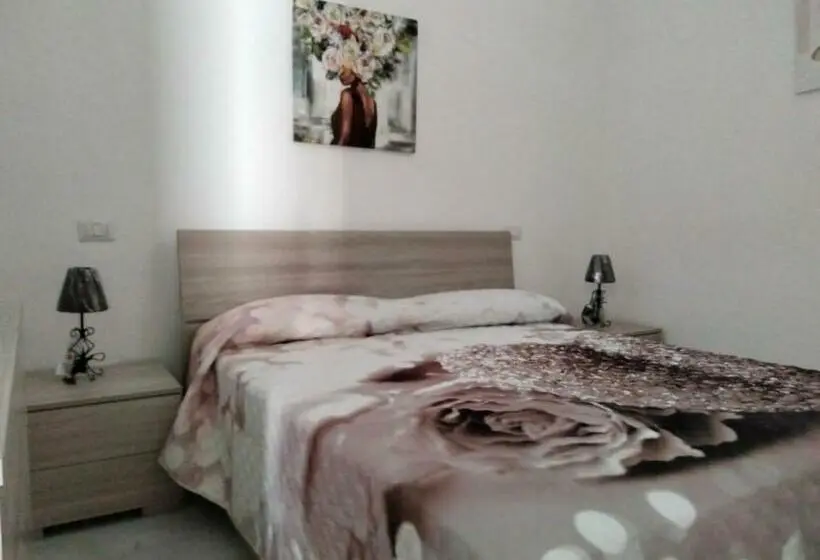 デラックスルーム, Casa Red Rose