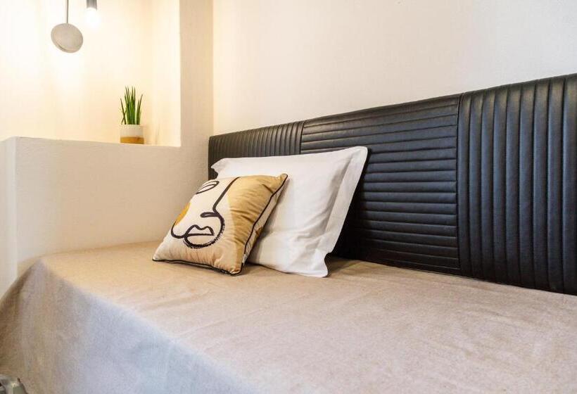 חדר סופריור לשלושה, Iknos Accommodation