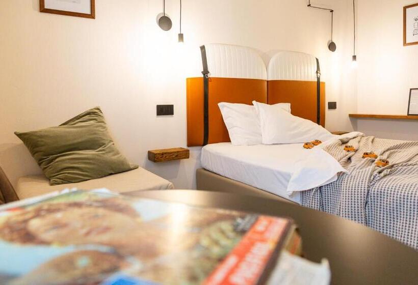 חדר סטנדרט לשלושה, Iknos Accommodation