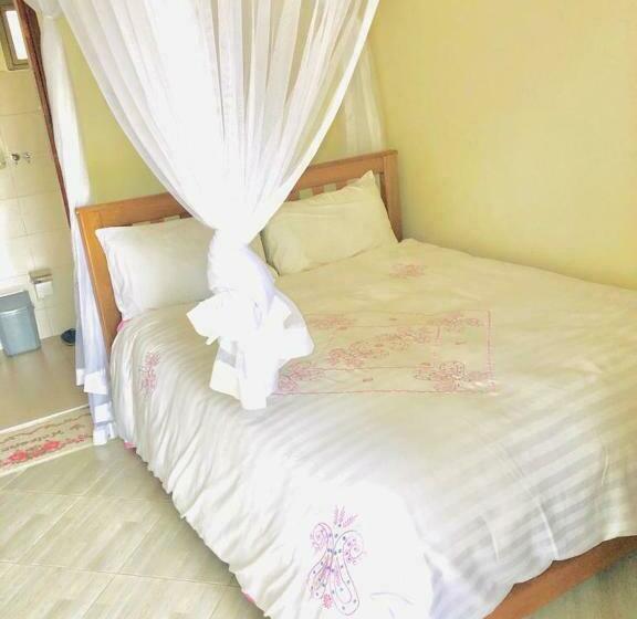 اتاق استاندارد با بالکن, Oslo Gardens Bed & Breakfast