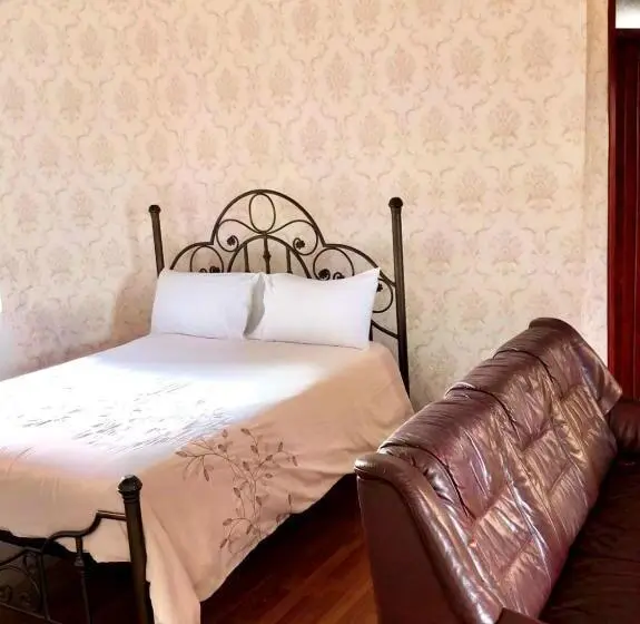 استودیوی لوکس, Oslo Gardens Bed & Breakfast