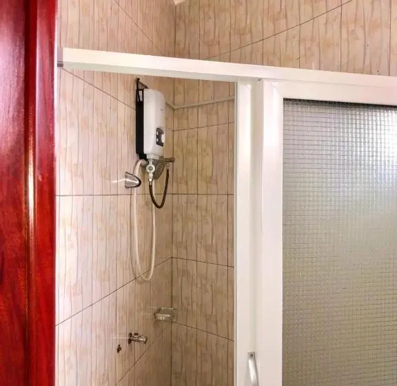 استودیوی لوکس, Oslo Gardens Bed & Breakfast