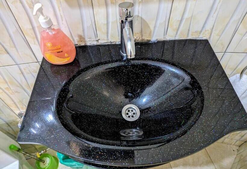 اتاق استاندارد با چشم‌انداز دریاچه, Oslo Gardens Bed & Breakfast