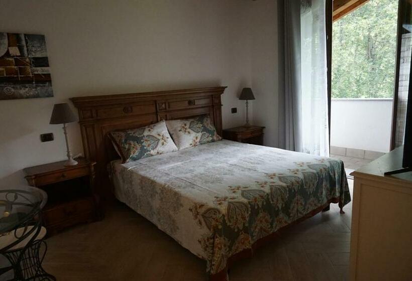 חדר סטנדרט לארבעה, Al Picchio Verde A.p.s