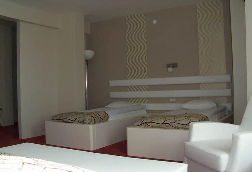 Номер Стандарт, Corum Buyuk Otel