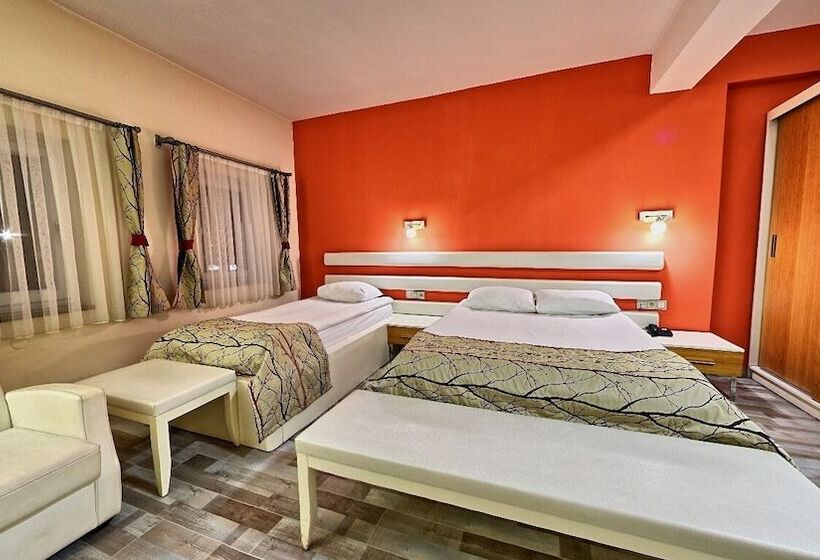 غرفة قياسية, Corum Buyuk Otel