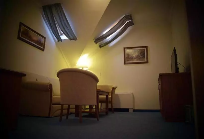 スタンダード４人部屋, Geréby Kúria Hotel és Lovasudvar