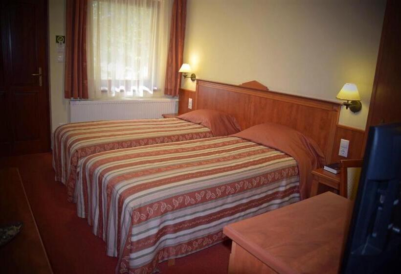 غرفة قياسية, Geréby Kúria Hotel és Lovasudvar