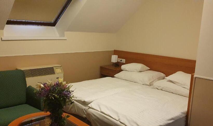 带1个卧室的公寓, Baross