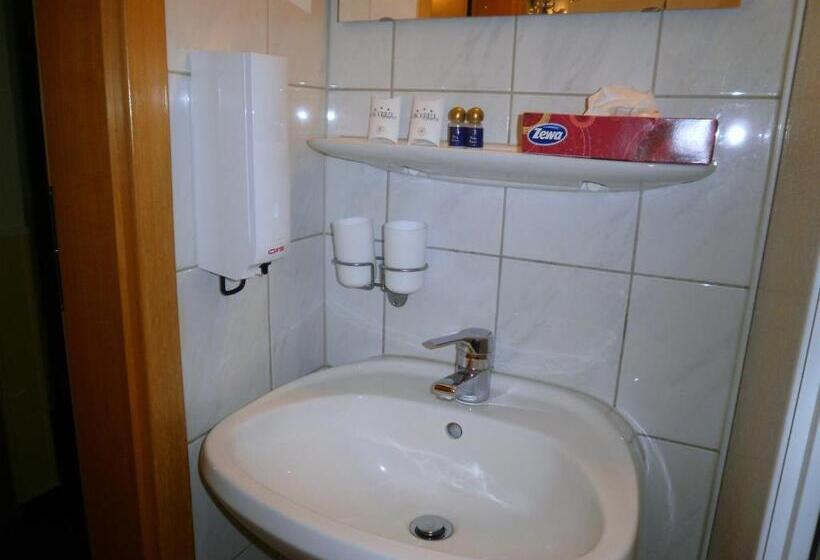 带1个卧室的公寓, Baross