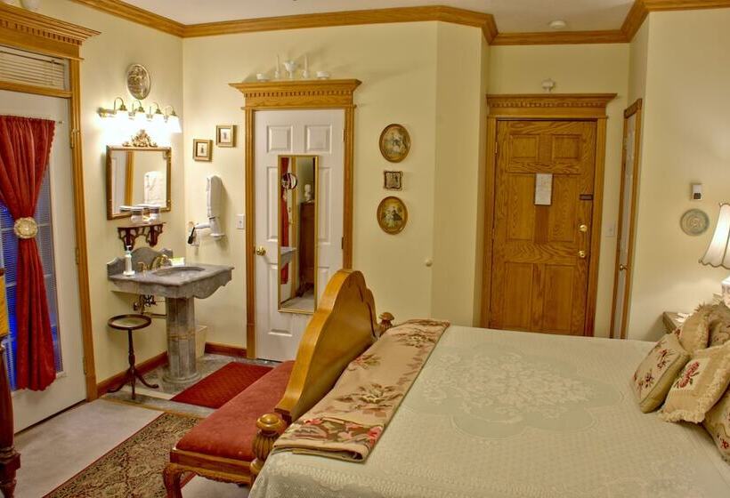 Номер Стандарт, Big Yellow Inn