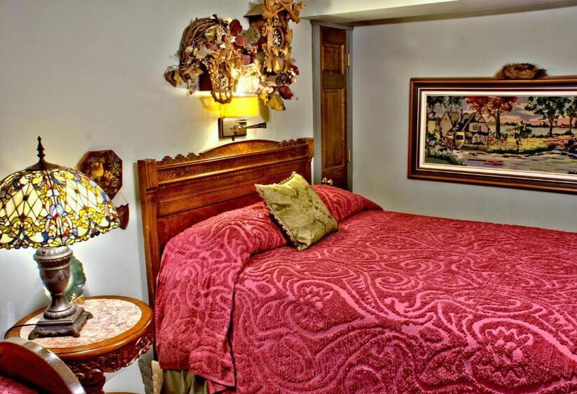 Номер Стандарт, Big Yellow Inn