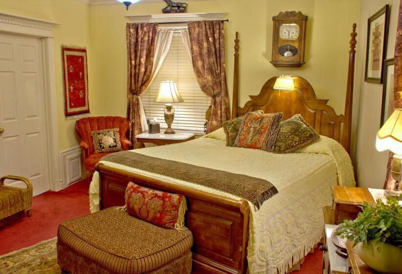 Номер Deluxe Кровать Кинг, Big Yellow Inn