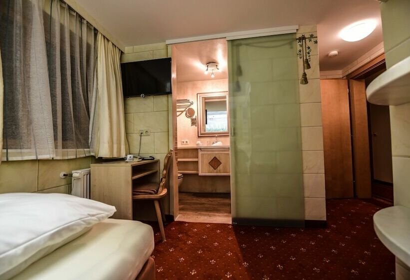 Quarto Estandar Individual, Balma Restaurant | Suites
