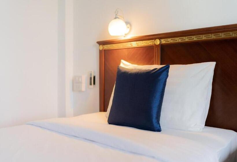 스탠다드 룸, De Karon