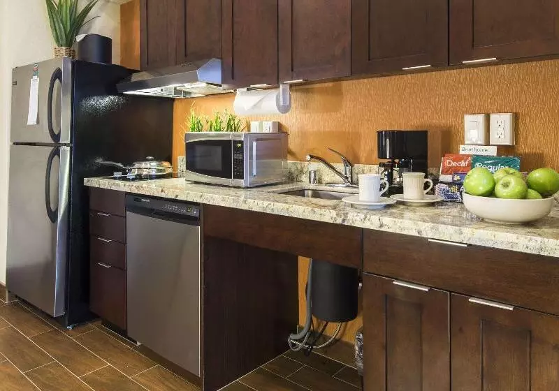 キングサイドベッドのスタンダードワンルーム, Homewood Suites By Hilton Lynnwood Seattle Everett, Wa