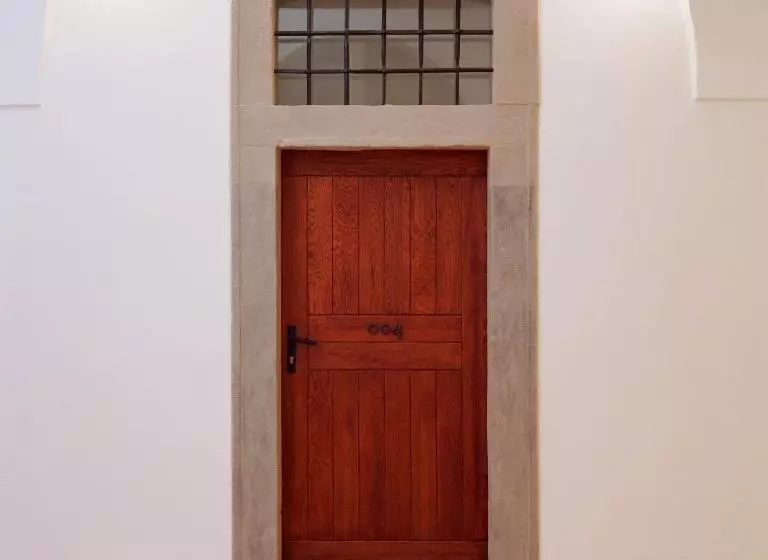 Standard Yhden Hengen Huone, Sopron Monastery
