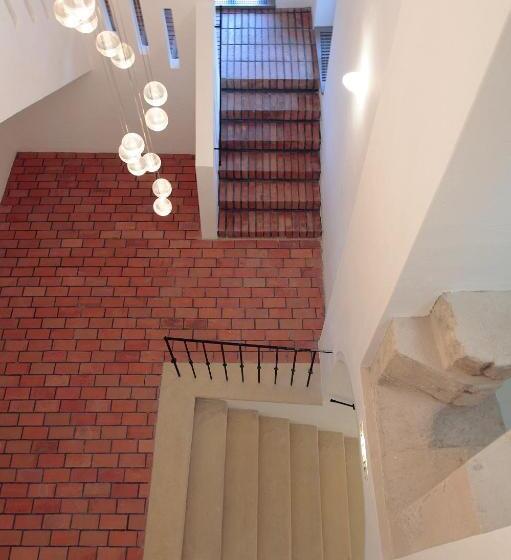 スタンダードルーム, Sopron Monastery