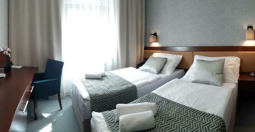 اتاق استاندارد, London Boutique Hotel & Restaurant