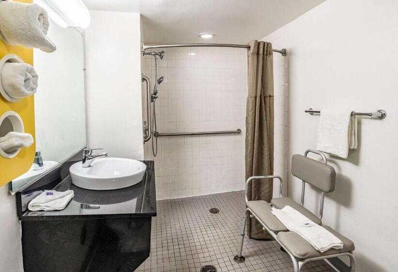 身障者適用キングサイズベッドルーム, Motel 6joliet, Il  I80