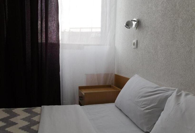 سوییت خانوادگی, Moment