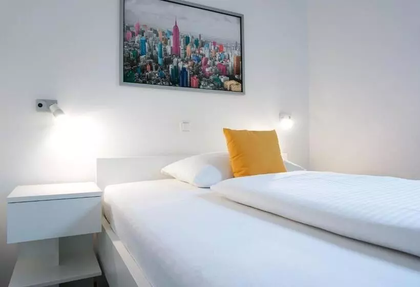 اتاق استاندارد یک نفره, Guest House Mlada Lipa