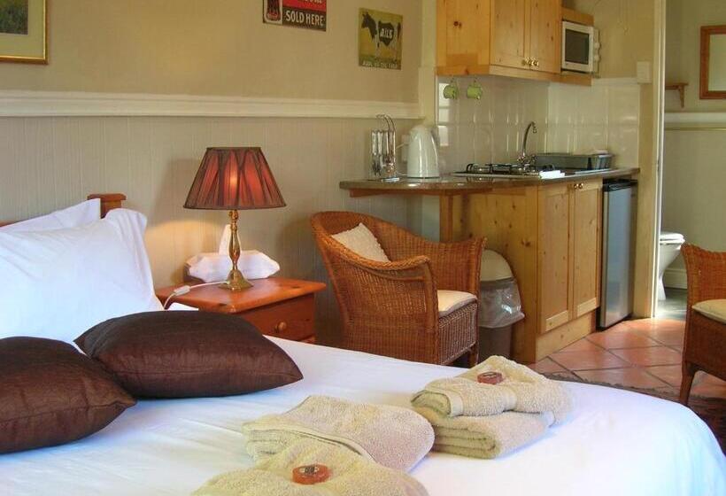 标准房带园景, The Old Trading Post