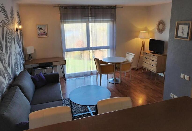 Апартаменты Семейные 1 Спальня, Residence Carouge Appart