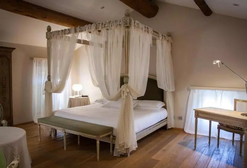 庭の見えるジュニアスイート, Villa Nabila